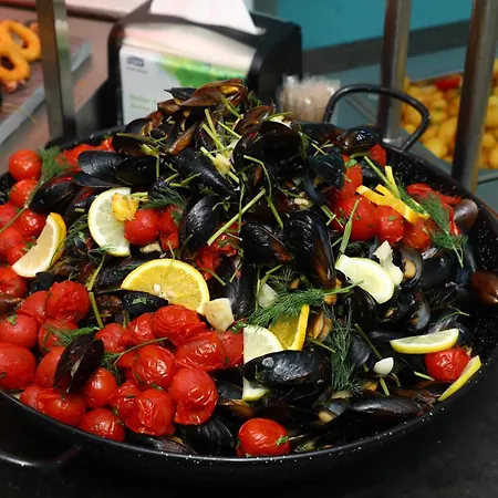 Hotell Arena Mar And 4*