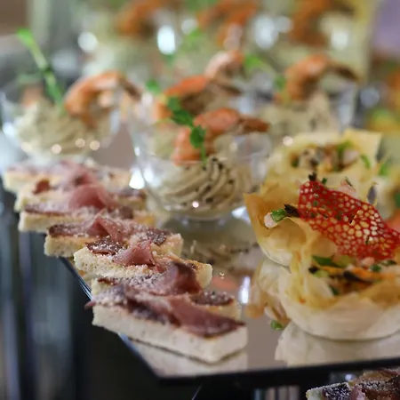 Arena Mar And Golden Sands